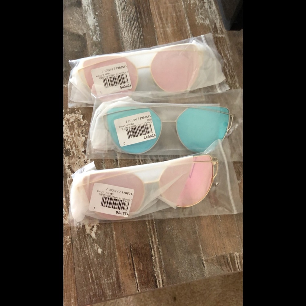 Blue lenses sunglasses